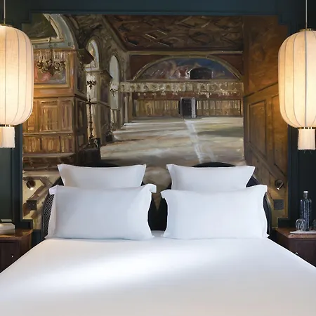 Montecristo 4* Paris