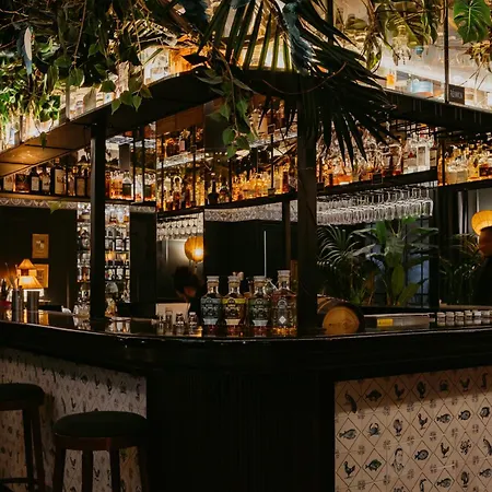 Montecristo 4* Paris